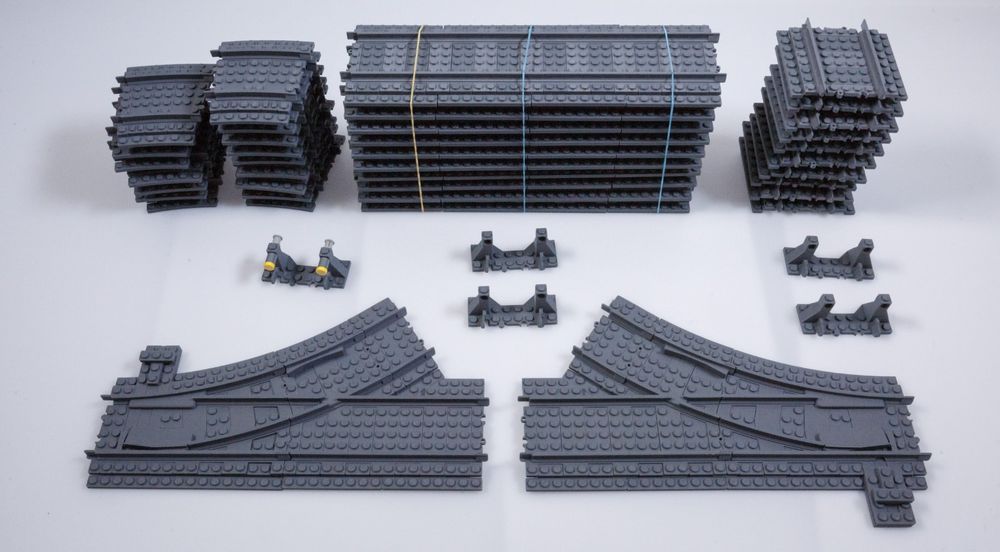 HOTUT Bausteine Zug Schienen Set - 26 Teile Kompatibel Mit Marken-Systemen