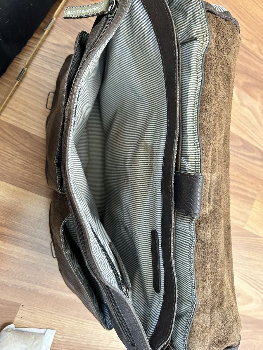 Aunts & Uncles Taschen: Sac messager Aunts&Uncles cuir véritable – Gebraucht aus MARTIGNY von xmi_q5tv 6
