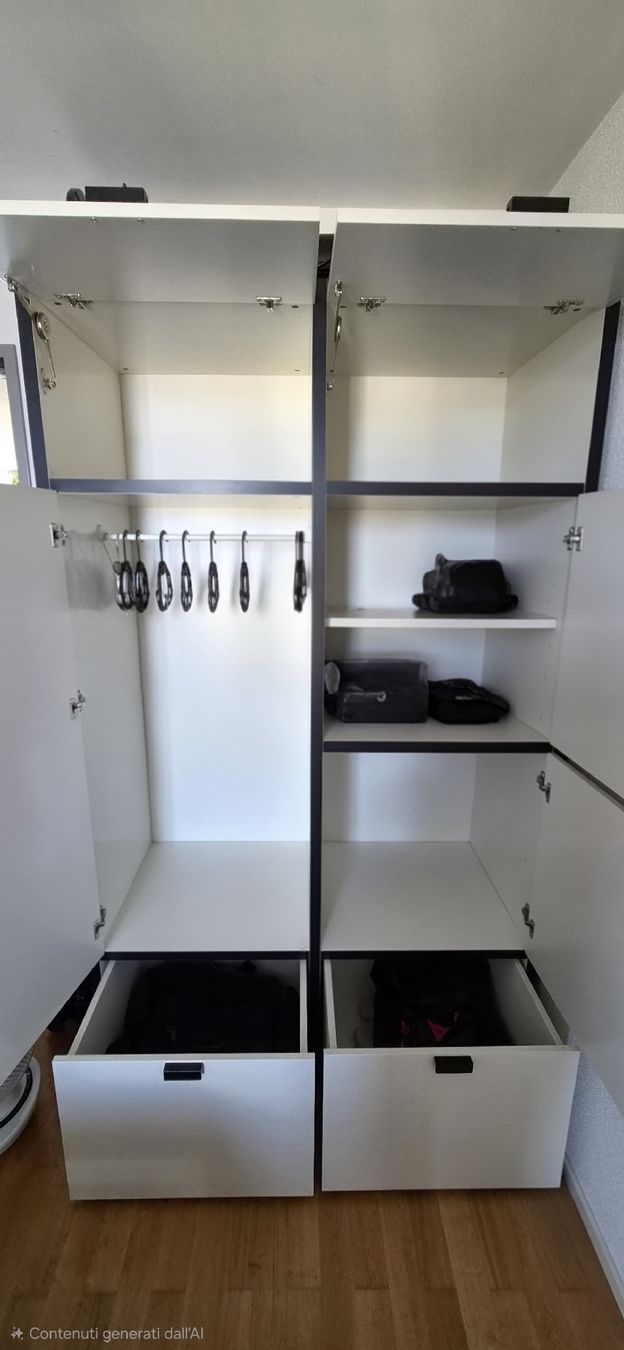 Schränke: guarderobe – Gebraucht aus Zürich von untouchedarc 1