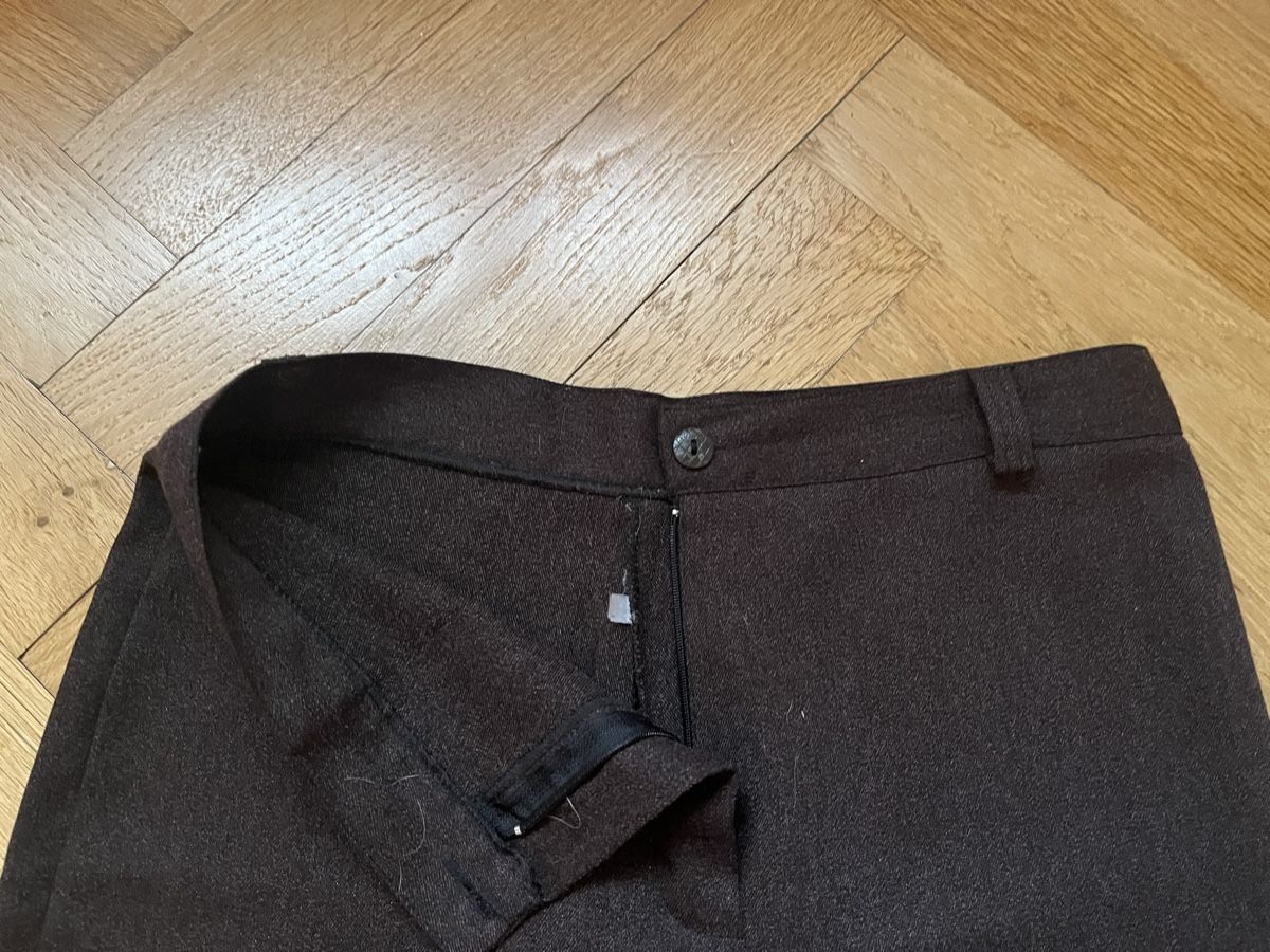 Pantaloni: Braune Anzugshose – Usato da Bern venduto da aleebii 1