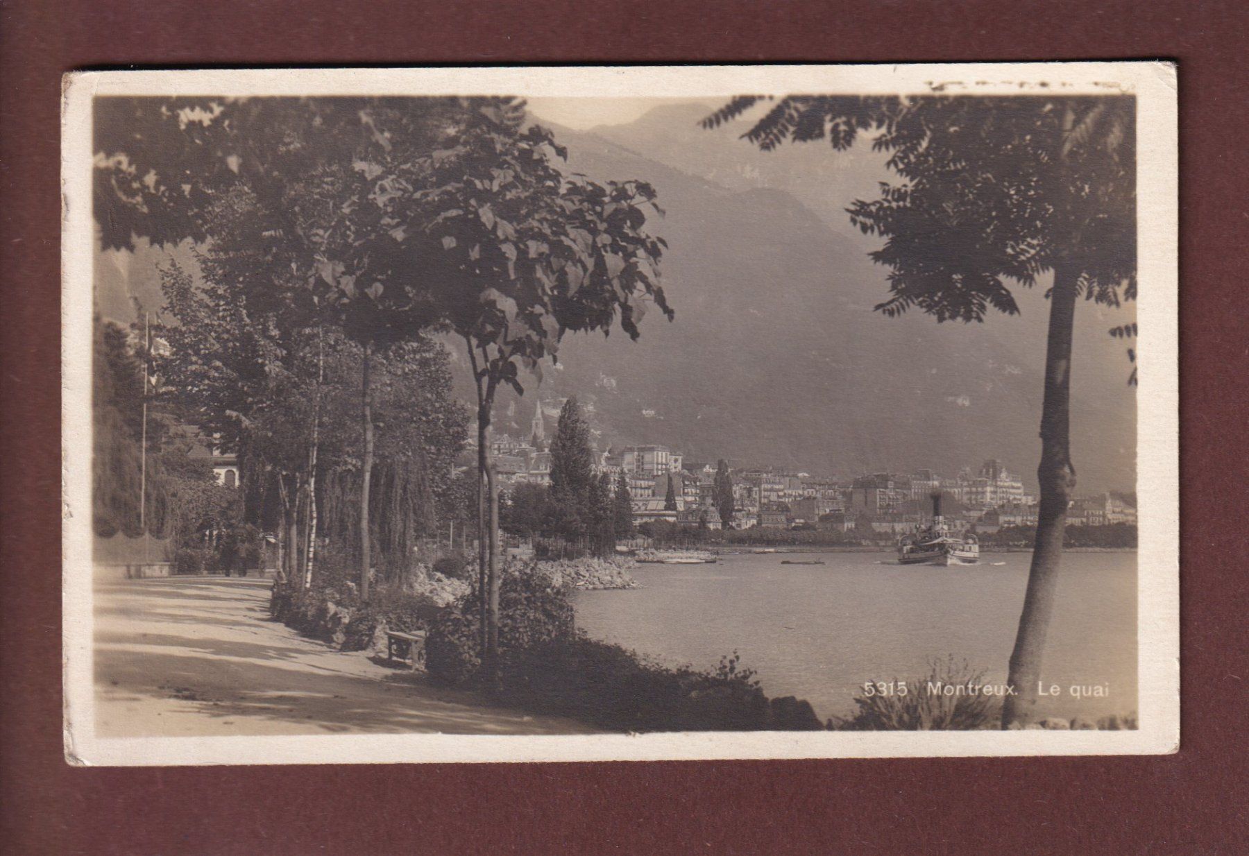 Cartoline postali: MONTREUX - Quai - Bateau CGN – Usato da Pully venduto da nicecards