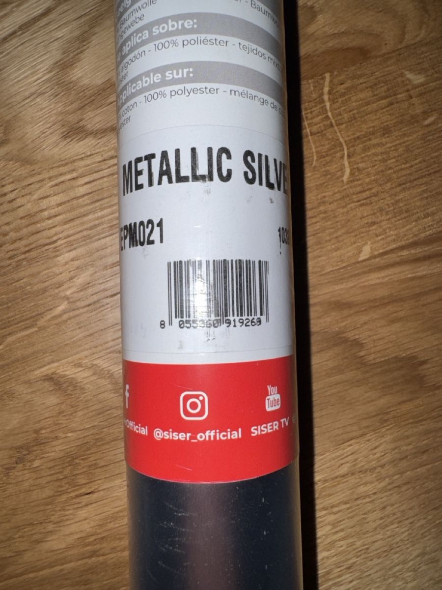Fogli trasparenti: Siser Easy Puff Metallic Silver Aufbügelfolie – Nuovo e nell'imballaggio originale da Zürich venduto da szityu 1