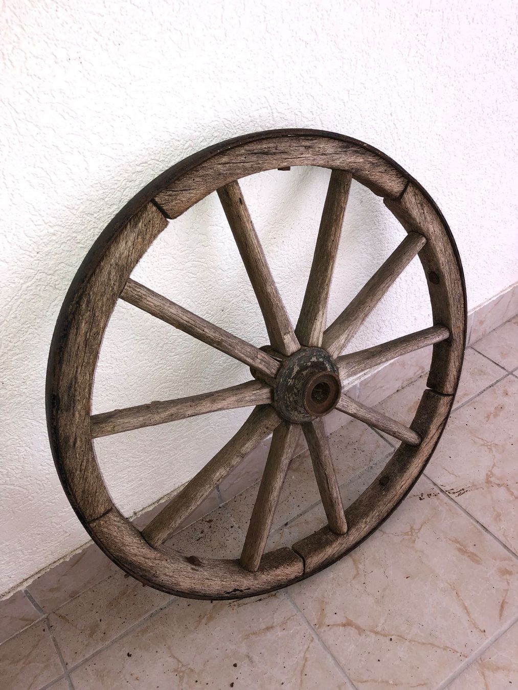 Tutte le decorazioni: Antikes Wagenrad (66 cm) - Vintage - Deko – Usato da Zürich venduto da swinguin 1