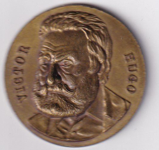 Médailles: Médaille Victor Hugo – D'occasion à Neuchâtel par karlpierrino
