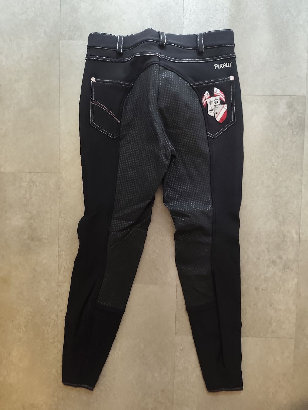 Pikeur Pantaloni: Pikeur Reithose Grösse 38, Schwarz, Grip, Winter – Usato da Muri b. Bern venduto da Vuissens 1