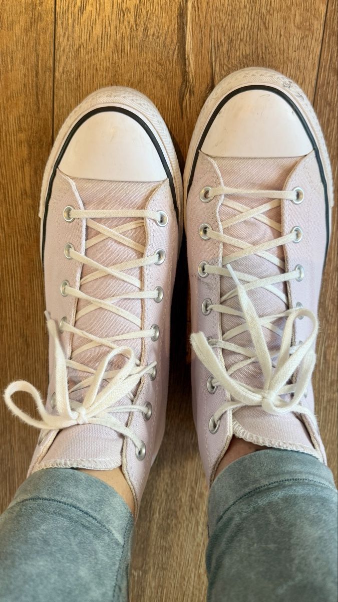Converse Scarpe da uomo: All Star Converse Farbe Flieder Gr. 42 eher 43 – Usato da Zürich venduto da NorinaAurora 2