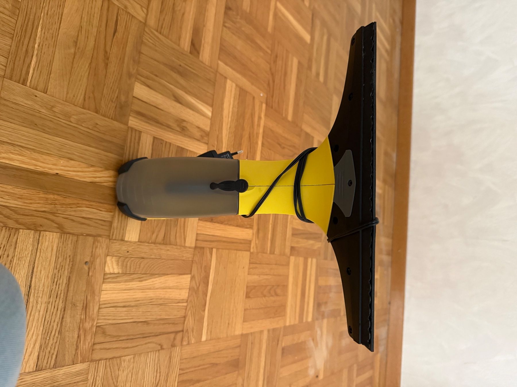 Kärcher Altro per la casa: Fenstersauger von Kärcher – Usato da Au SG venduto da pet_2cck