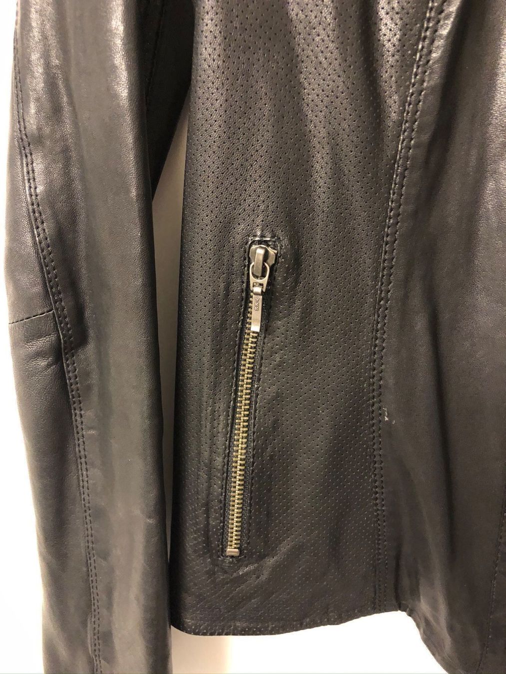 Giacche: Wunderschöne Lederjacke – Usato da Zürich venduto da selii