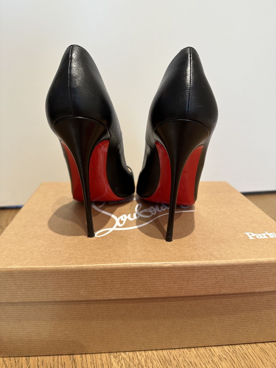 Christian Louboutin Chaussures femmes: Louboutin So Kate size 36.5 – D'occasion à Horgen par mcgheec8 1