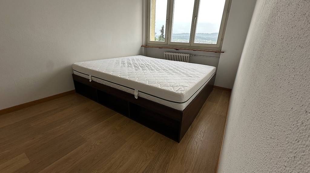 Vidaxl Letti: GRATIS Bett 180x200cm + Matratze – Usato da Erlenbach ZH venduto da jil_q8dh 1