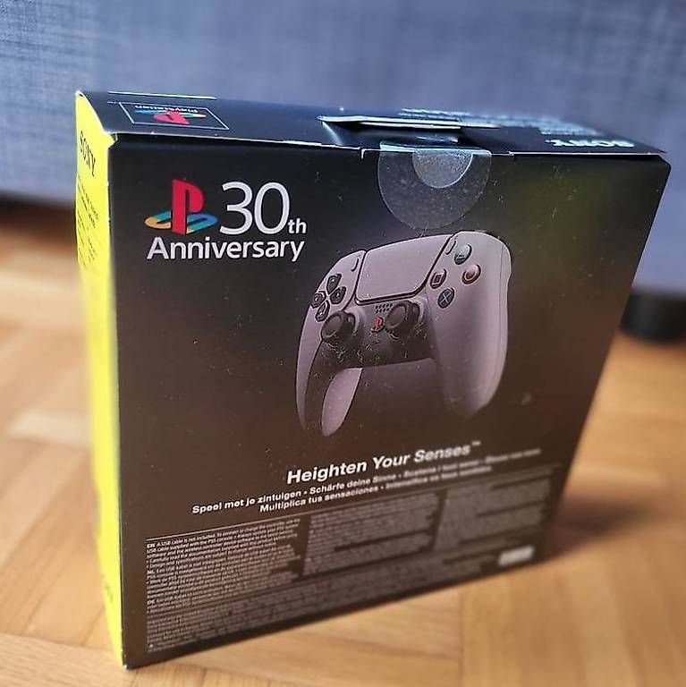 Controller: Sony DualSense Edge Édition 30e Anniversaire PlayStation – Usato da Lausanne venduto da far_78d8 1