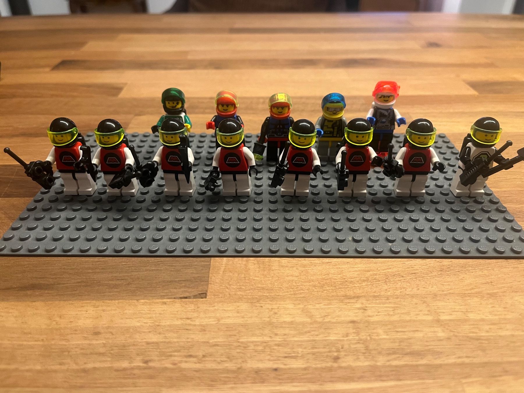 Lego Giocattoli: Lego System Space Mtron Spyrius 13 Figuren – Usato da Wabern venduto da Collectfun
