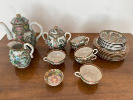 Handbemaltes 22-teiliges Kaffeeservice /Teeservice Porzellan