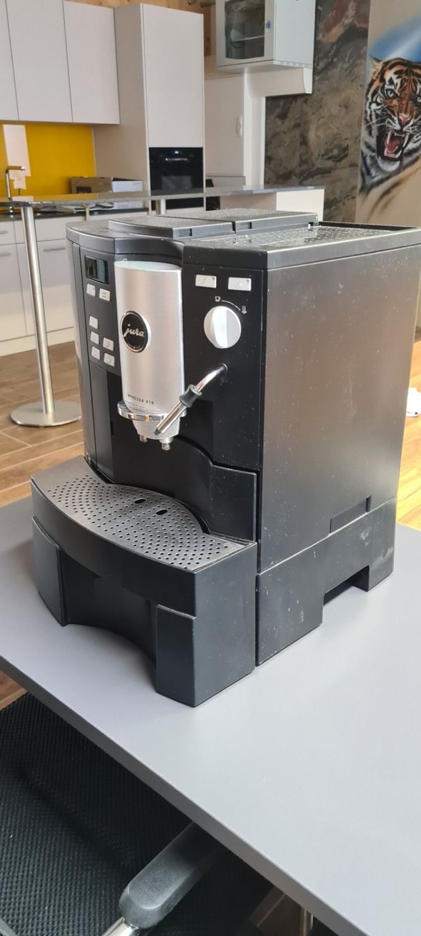 Jura Kaffeemaschinen & Espressomaschinen: Kaffeeemaschine Jura Impressa X70 – Defekt aus Mettmenstetten von swissric 2