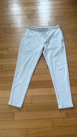 Graue Jogginghose M Left Point - Super für kalte Tage!