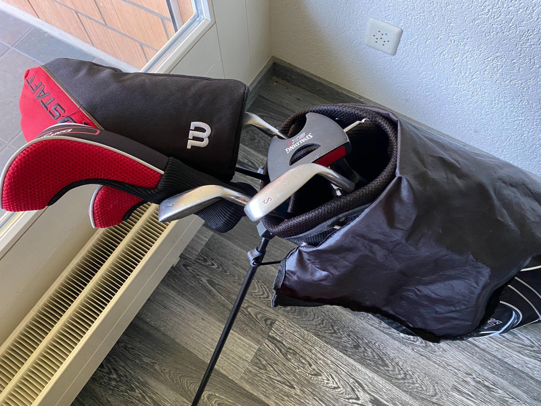 Spalding Mazze & Set: Einsteiger Golfset der Marke "Spalding-SX35" – Usato da Allenwinden venduto da Obalu
