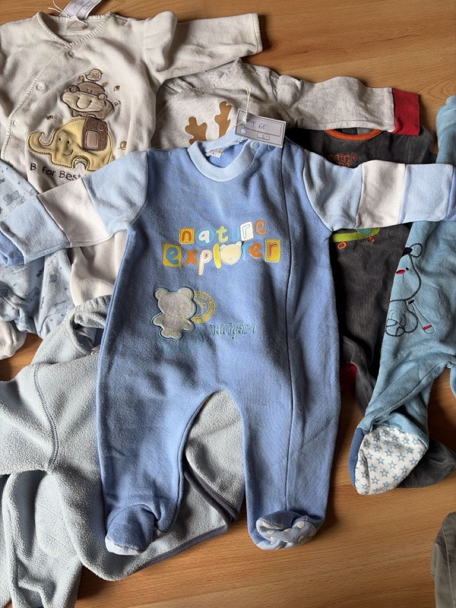 Kleiderpakete & -sets: Lot de 7 pijamas taille 68 – Gebraucht aus Liddes von Couik 1