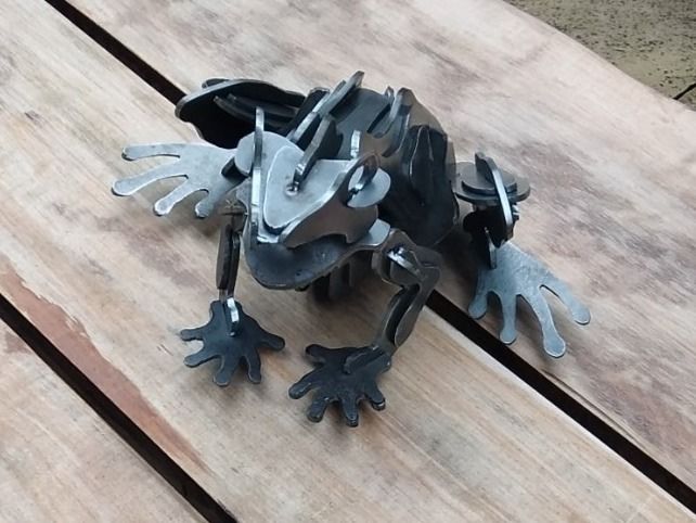 Tutte le decorazioni: Frosch Stecktier aus Stahlblech – Nuovo e nell'imballaggio originale da Wuppenau venduto da patrick-buehler 2