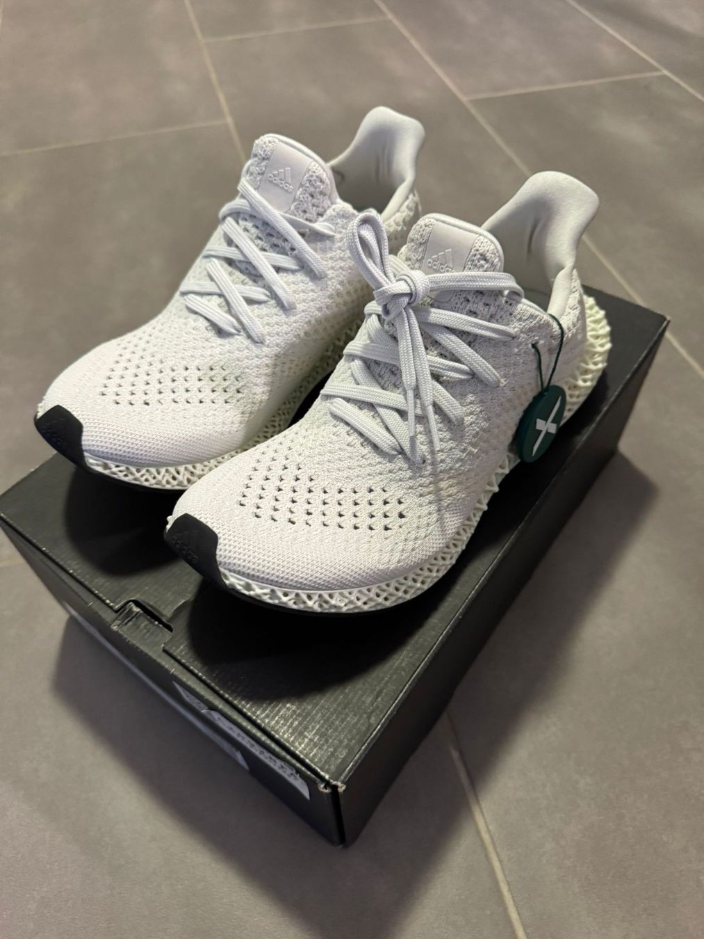 Adidas Scarpe da uomo: adidas Futurecraft 4D | Gr. 40 | Neu | StockX – Nuovo e nell'imballaggio originale da Ormalingen venduto da Rago2