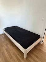 Bett mit Matratze 90cm x 200cm