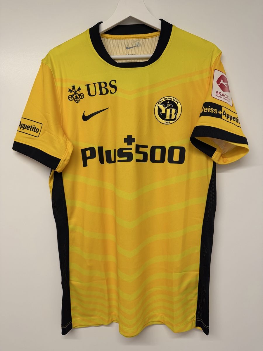 Canottiere & Pantaloni: Matchworn YB shirt Young boys Bern – Usato da Monthey venduto da Daytona90