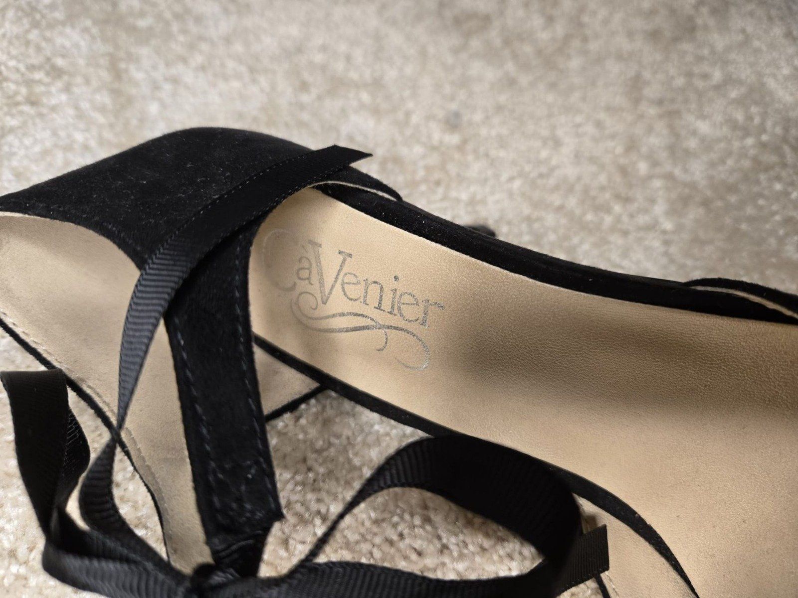 Scarpe da donna: Schwarze  Pumps mit Bändern, Grösse 38, Neu! – Nuovo (secondo la descrizione) da Rheinsulz venduto da Gilea 6