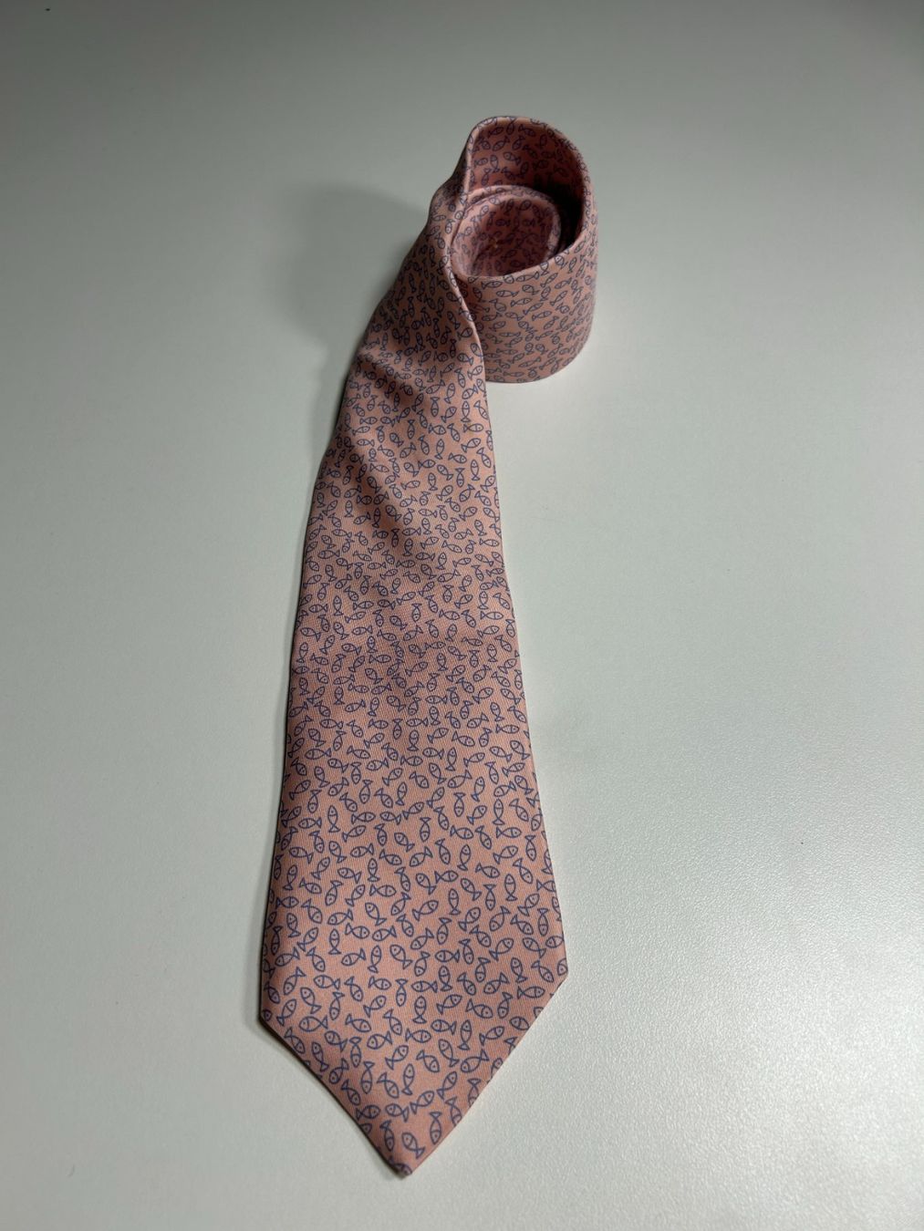 Hermès Cravatte: Hermès Fisch Krawatte – Nuovo (secondo la descrizione) da Bern venduto da kurtikobolt74 1