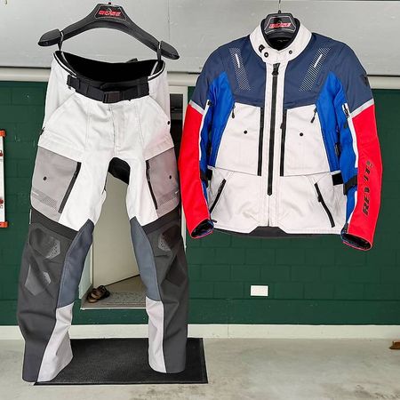 REVIT SAND 5 Jacke (M) & Hose (L)