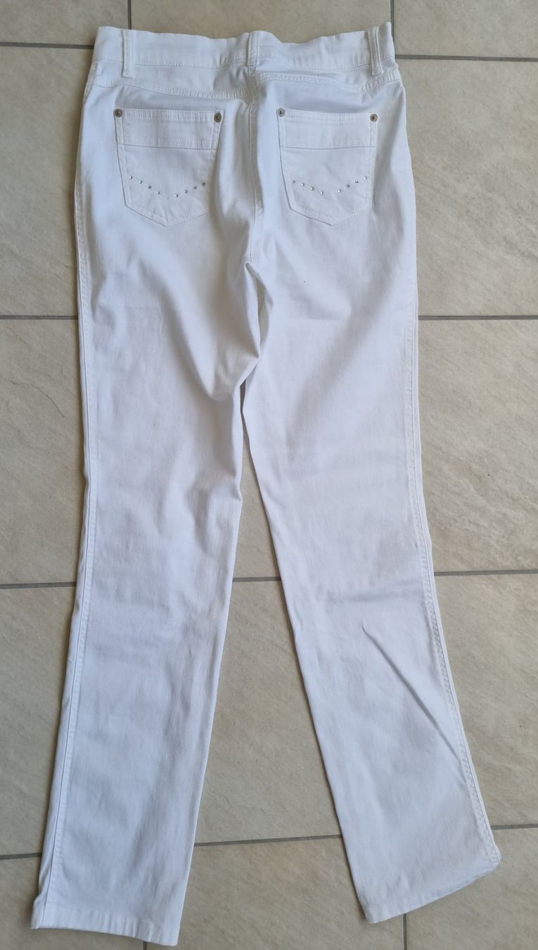 Jeans: Jeans Damen weiss Grösse 36/38 – Usato da Schüpfheim venduto da Rezwel 3