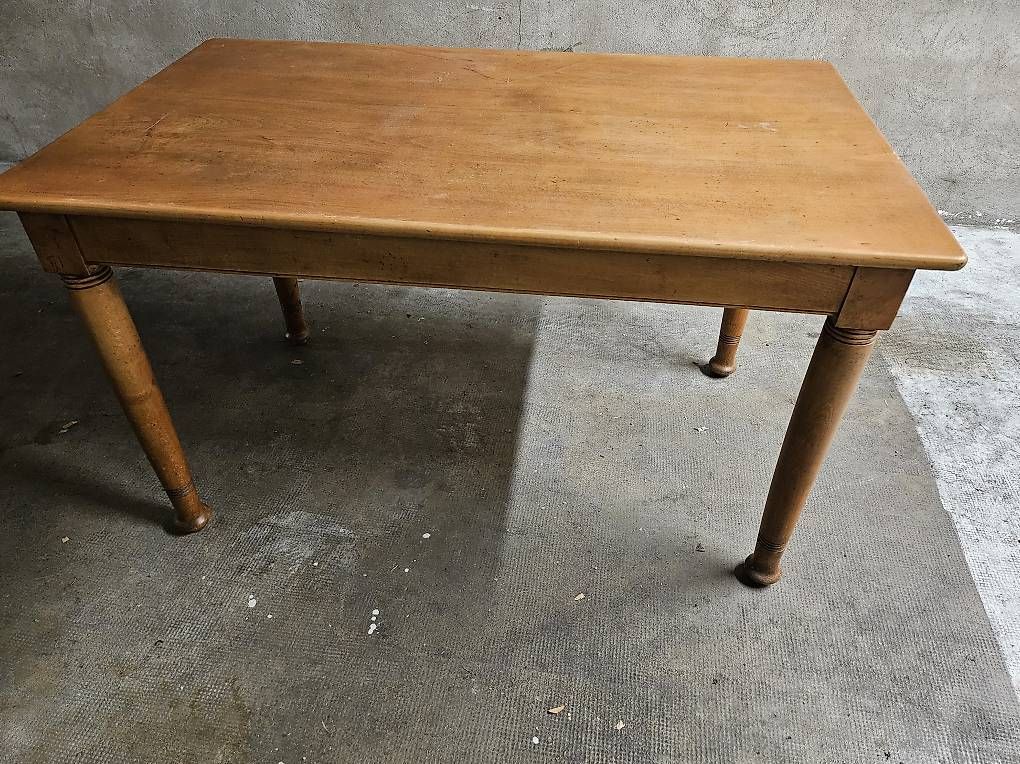 Tavoli: Table à manger en bois  130 x 77 cm – Usato da Genève venduto da Ckawas1 3