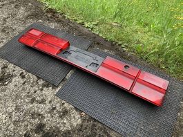 Audi V8 D11 Typ 44 Rückleuchtenband