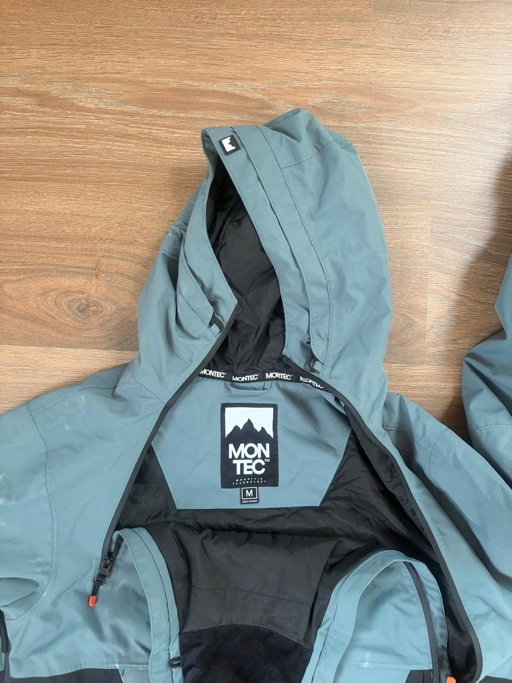 Montec Giacche: Veste de ski/snowboard Montec grise – Nuovo (secondo la descrizione) da Môtiers NE venduto da ElGreco3099 5