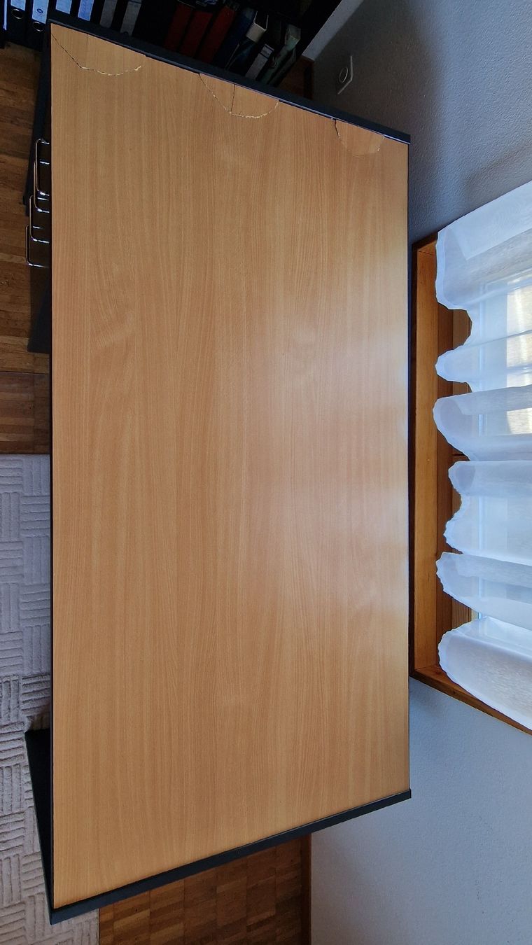 Schreibtische: Solid desk with drawers  – Gebraucht aus Oberburg von aurora_ch 2