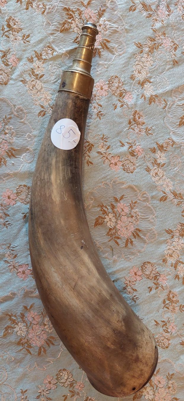 Contenitori & Simili: Antikes Pulverhorn – Usato da Siblingen venduto da rantiques 4