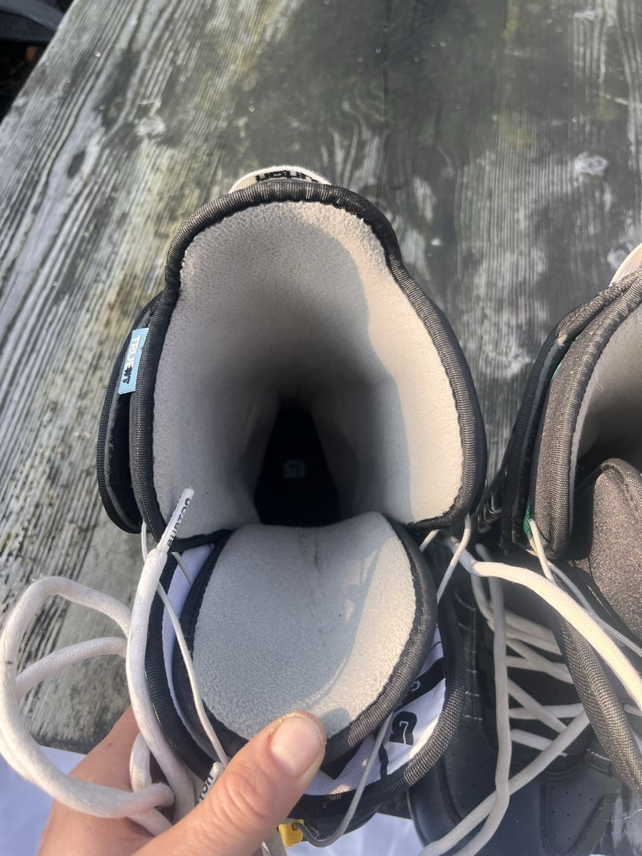 Burton Scarpe da uomo: Burton Snowboardschuhe – Usato da Landschlacht venduto da sibio 1