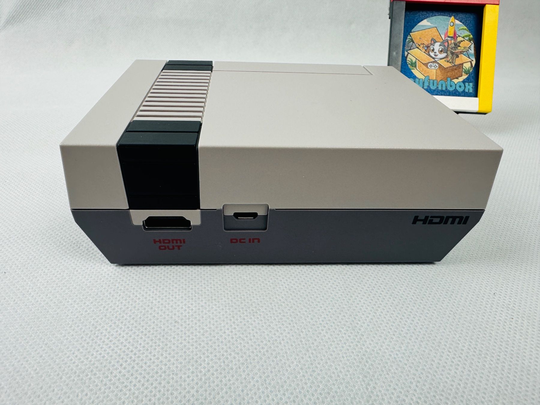 Nintendo Console: Nintendo NES Classic mini mit 2 Controllern – Usato da Kappel SO venduto da MyFunBox 2