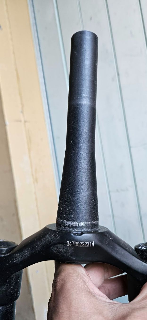 Rockshox Ersatzteile: Fourche VTT RockShox 35 – Gebraucht aus Romanel-sur-Lausanne von Marsu001 4