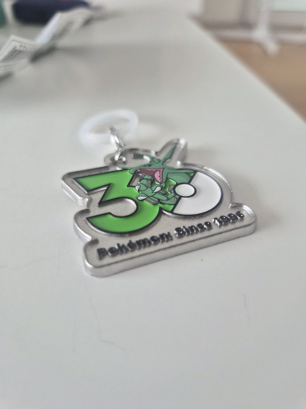 Pokémon Portachiavi: Pokémon Rayquaza 30th anniversary  – Nuovo e nell'imballaggio originale da Le Mont-sur-Lausanne venduto da amettra 3