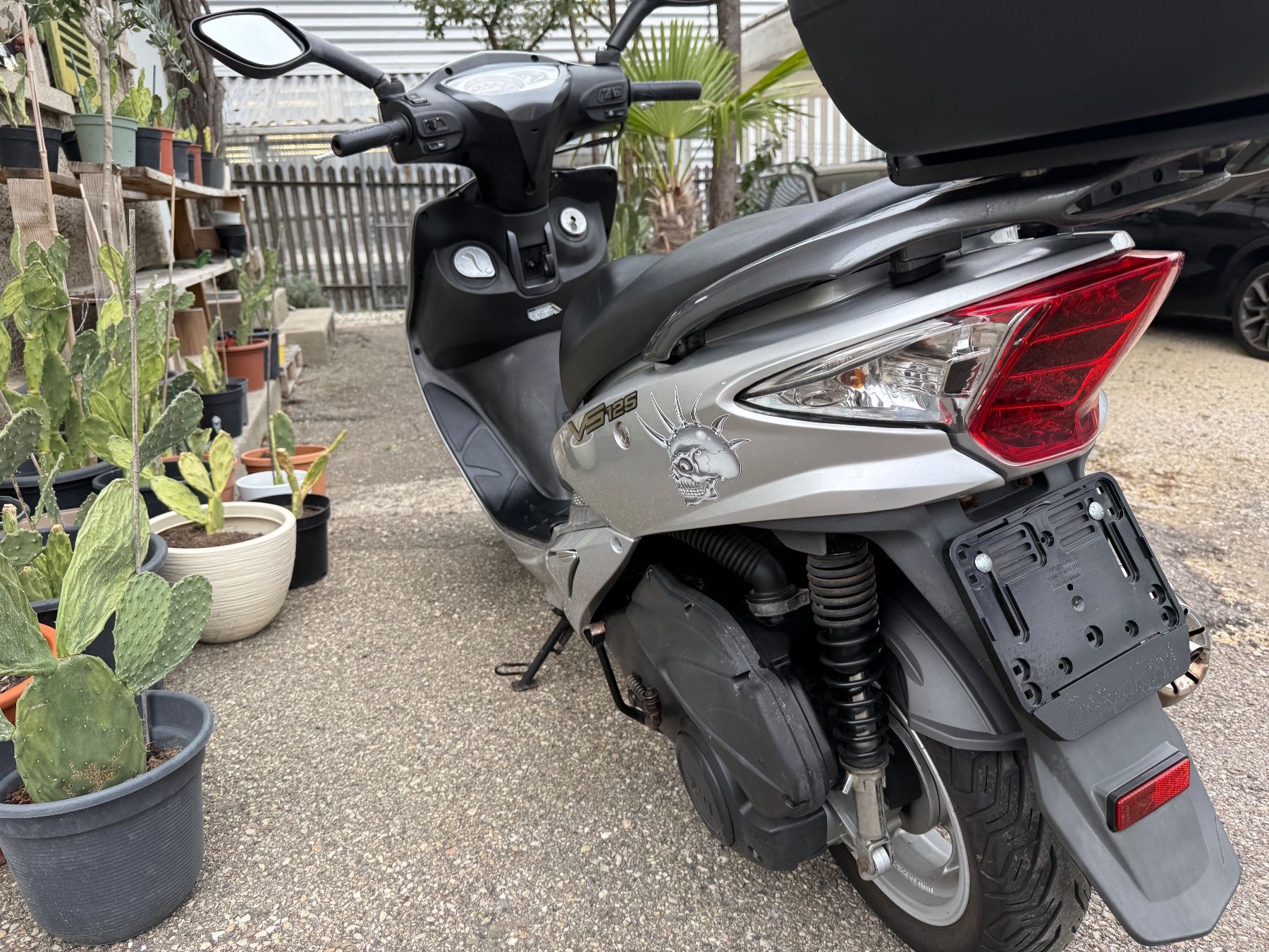 Sym Scooters: SYM VS 125ccm Roller – D'occasion à Aarburg par Ricardoabverkauf 3