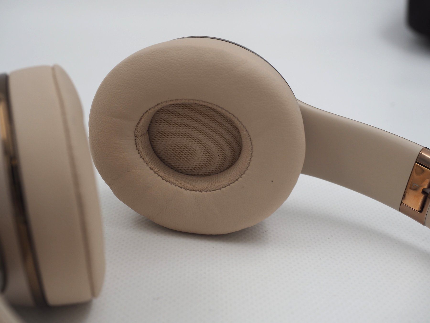 Beats Cuffie: BEATS Solo 3 Bluetooth Kopfhörer (26070152) – Usato da Zürich venduto da fundsachenverkauf 4