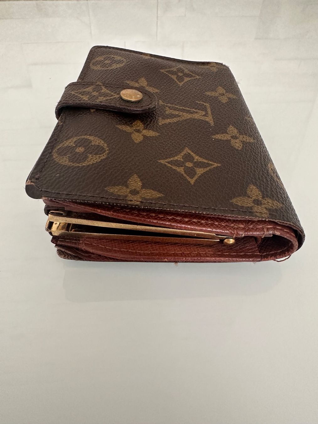 Louis Vuitton Portemonnaie: Louis Vuitton Compact Wallet - Nr. 1068 – Gebraucht aus Hittnau von LuxAndMore 3