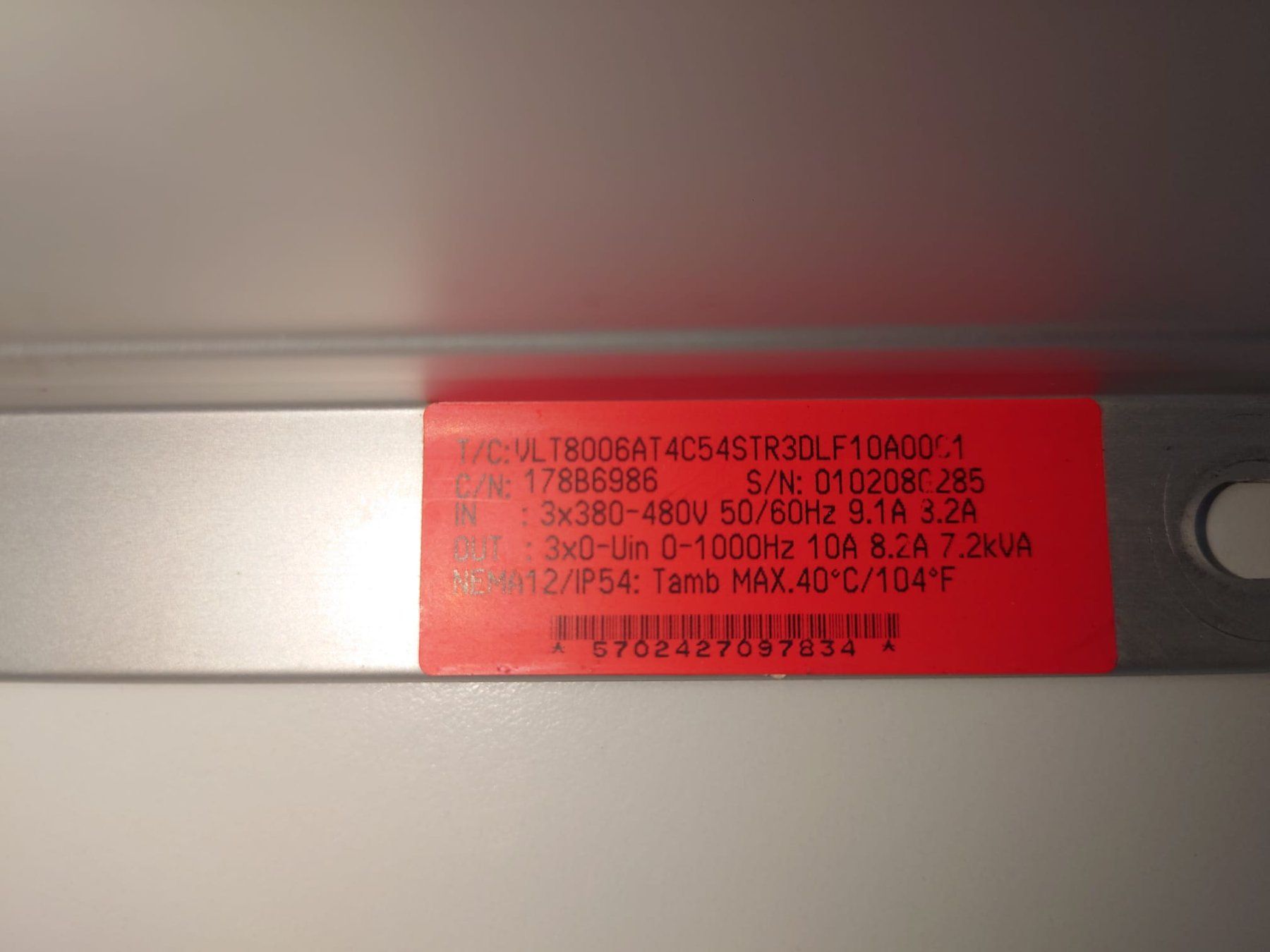 Danfoss Componenti elettronici: Danfoss VLt 8000 AQUA-Frequenzumformer – Usato da Männedorf venduto da livesteam 7