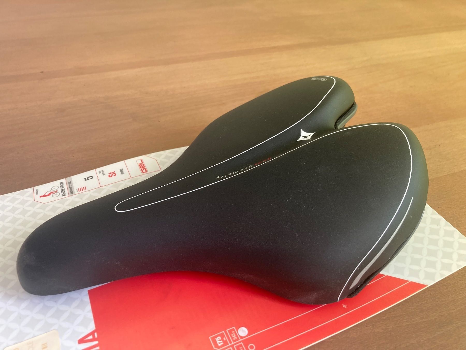 Specialized Ersatzteile: Velosattel Specialized Sonoma – Neu (gemäss Beschreibung) aus Thun von  1
