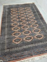 Authentic Hand-Knotted Oriental Rug
