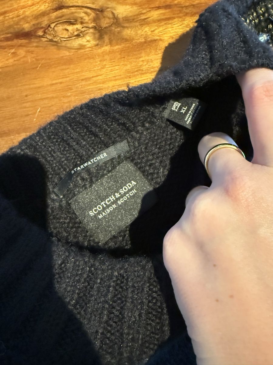Maison Scotch Maglioni & Felpe: Schwarzer Pullover von Scotch & Soda – Nuovo (secondo la descrizione) da Luzern venduto da Itsclaire 1