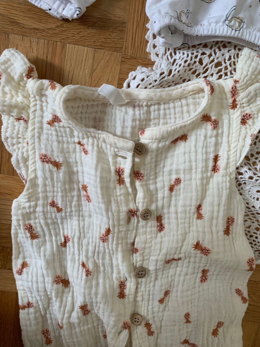 Lotti & Set di vestiti: Set 3 Overalls + Pyjamas Gr.62 – Usato da Moutier venduto da chDuplessy 5