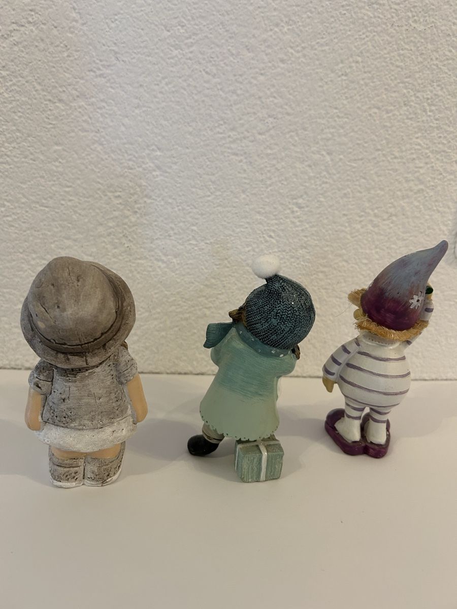 Toutes les décorations: Hübsche Ton-Mädchen 3Stk – D'occasion à Neu St.Johann par har_f865 2