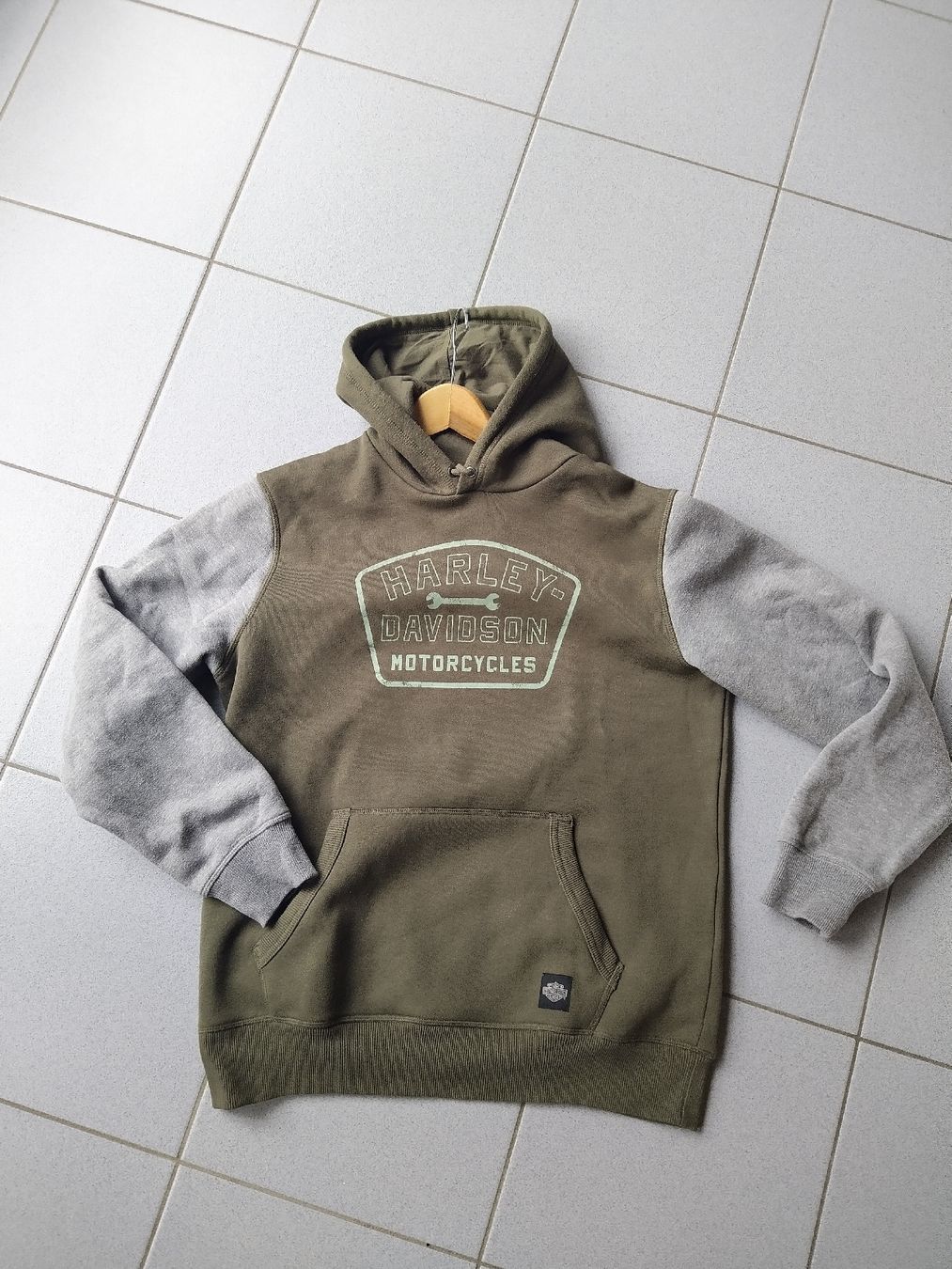 Pullover & Sweatshirts: Harley Davidson Pullover – Gebraucht aus Unterseen von Janic00