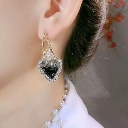 Ohrringe & -stecker: Ohrhänger, Ohrstecker, Modeschmuck, Damen, Herz – Neu (gemäss Beschreibung) aus Luzern von Krista1 1
