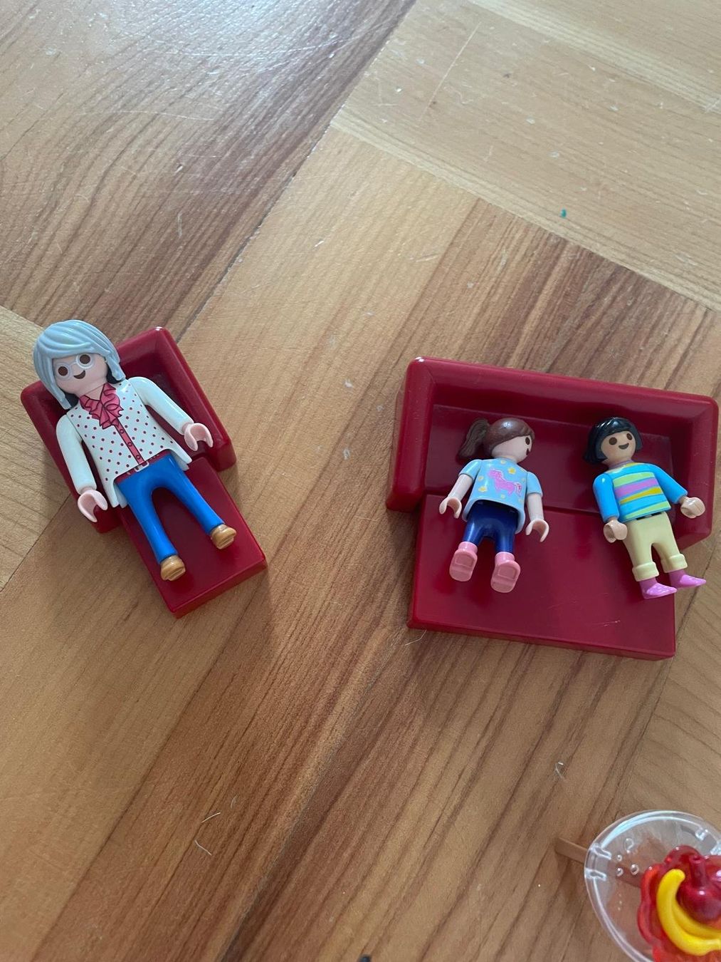 Playmobil Spielzeuge: playmobil_wohnzimmer – Gebraucht aus Kilchberg ZH von marenf 1